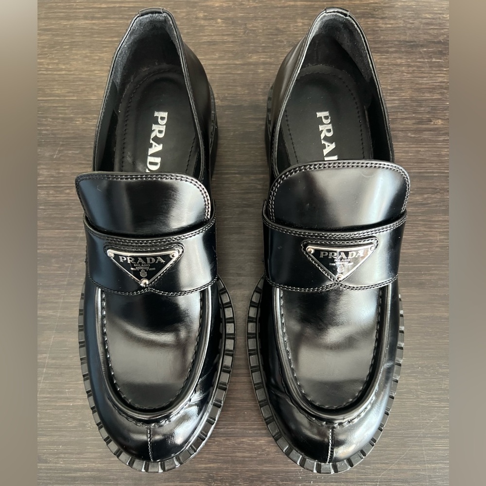 Prada logo loafers- 40. Worn once.
